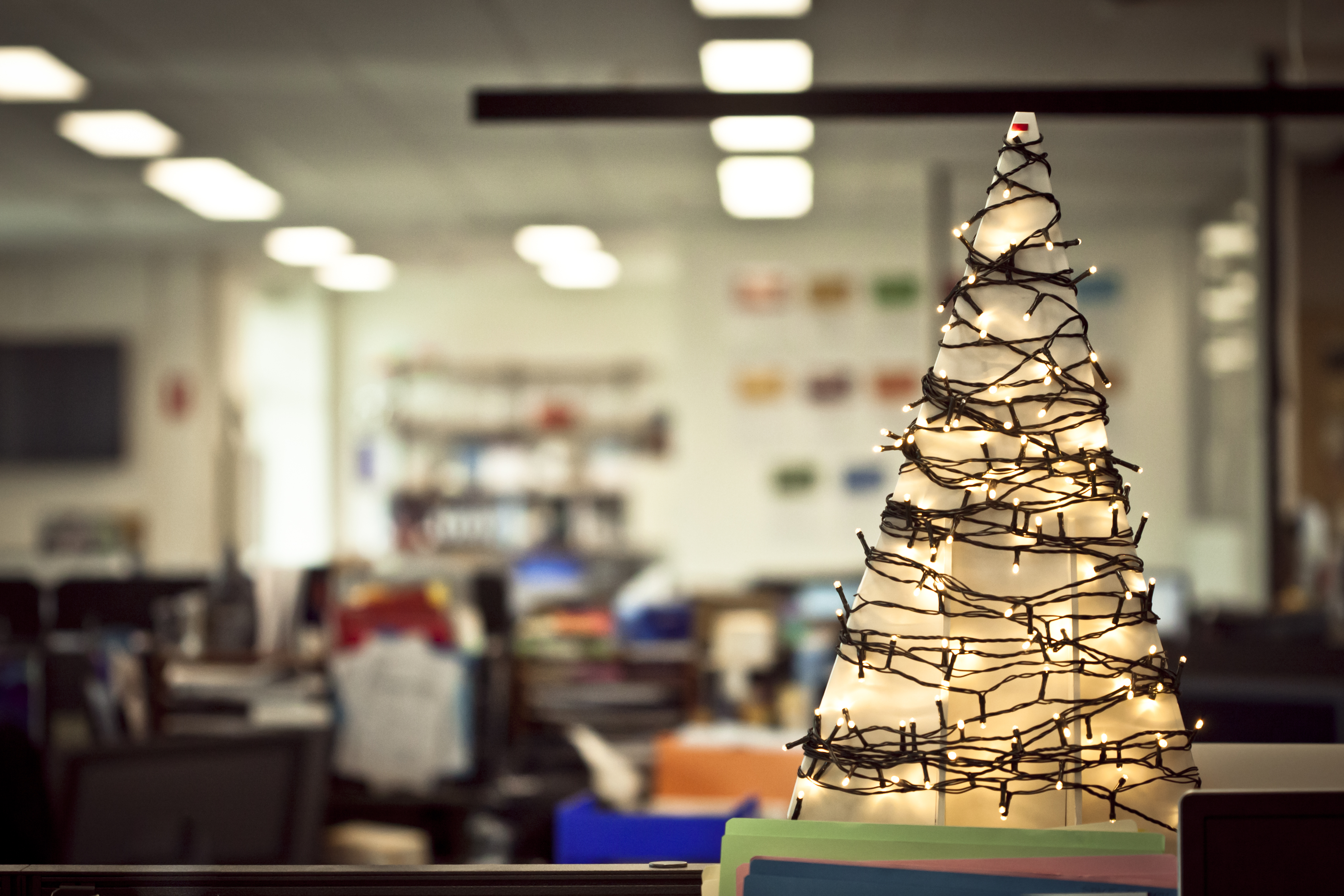 Ideas for Office Door Decorating Contest for Christmas | ehow, image size:4379x2920