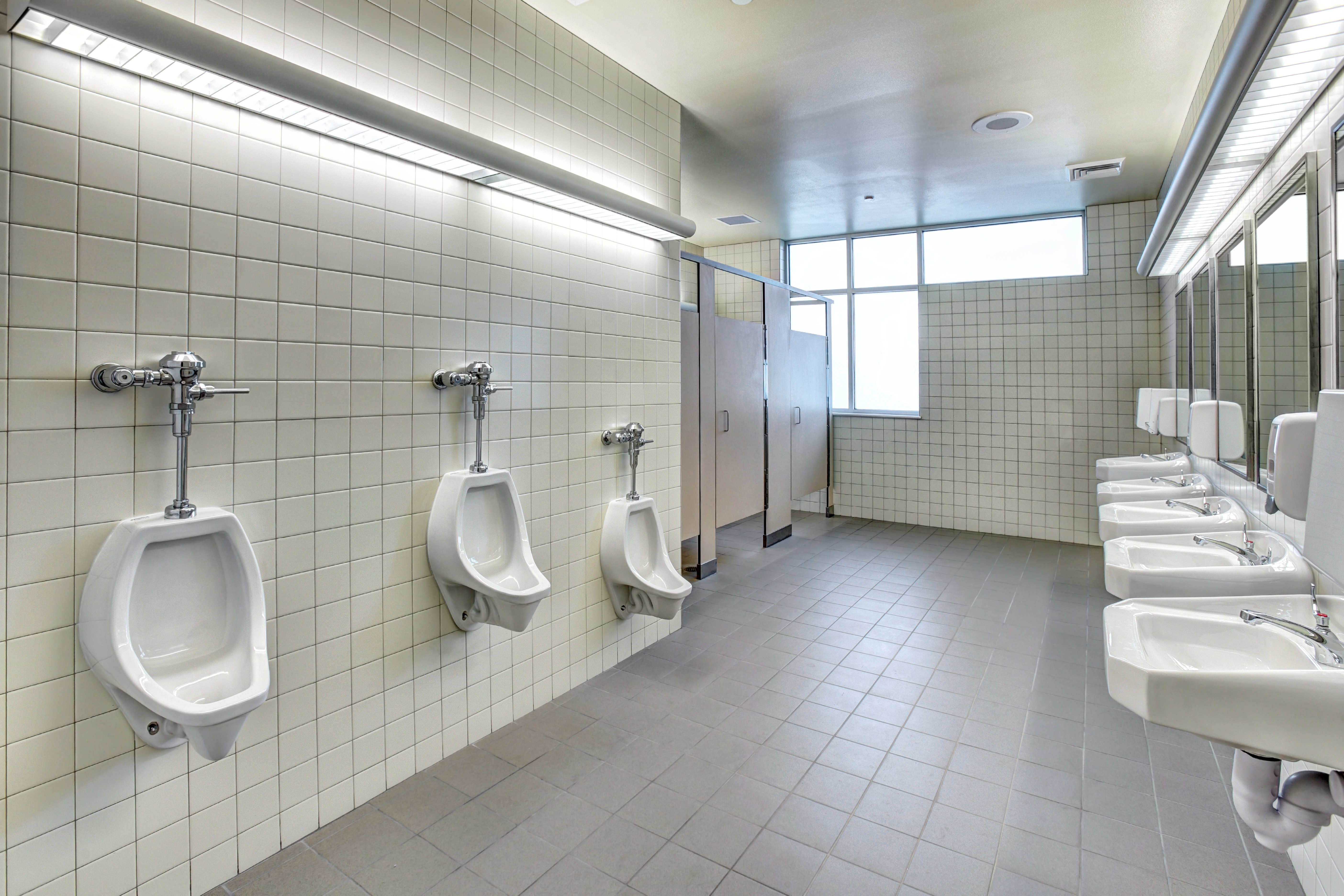 ADA Guidelines for Urinals | ehow, image size:5616x3744
