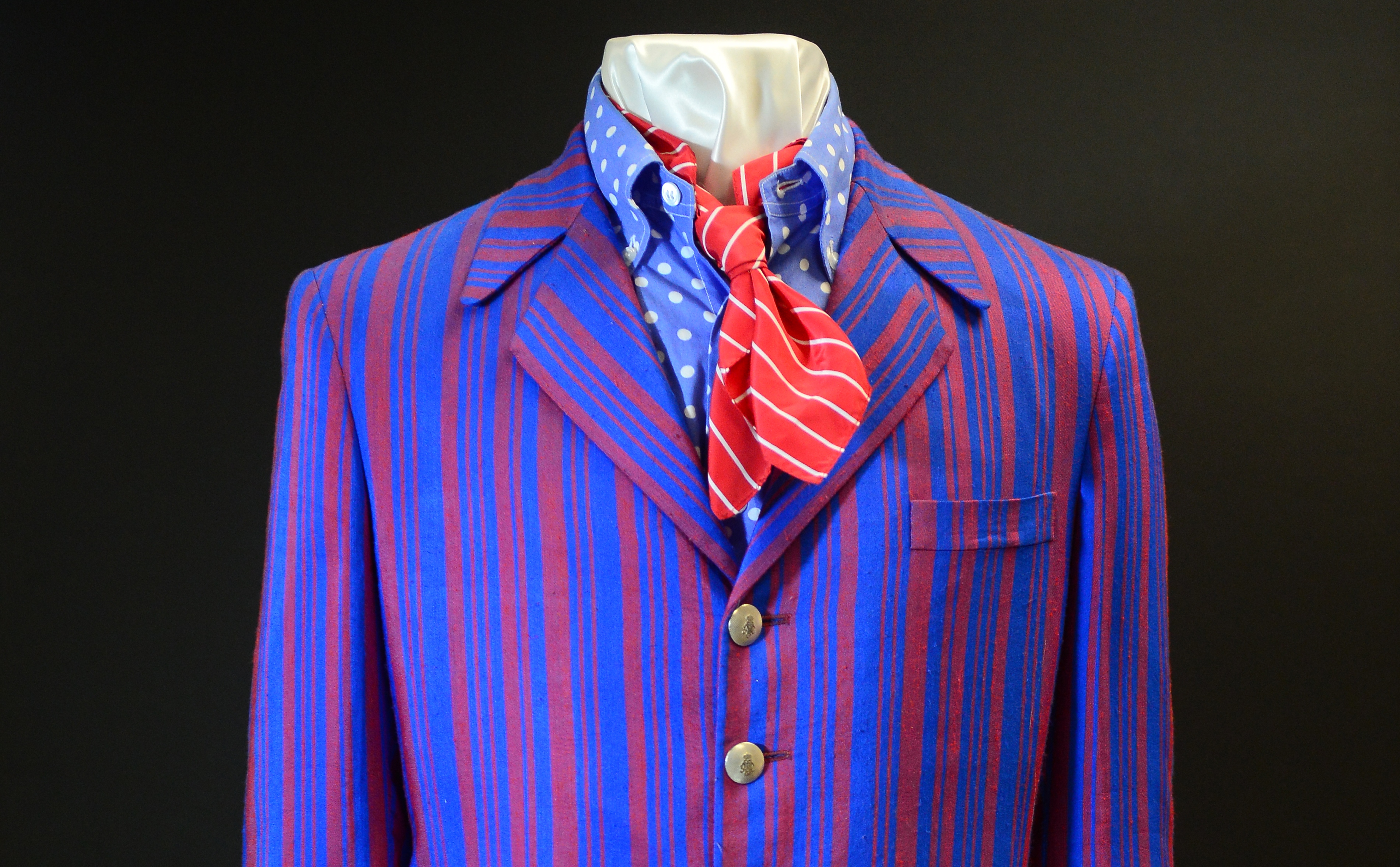 austin powers dress shirt AUSTIN POWERS 1 & 2 - Austin Powers (Michael Myers) blue polka dotted shirt