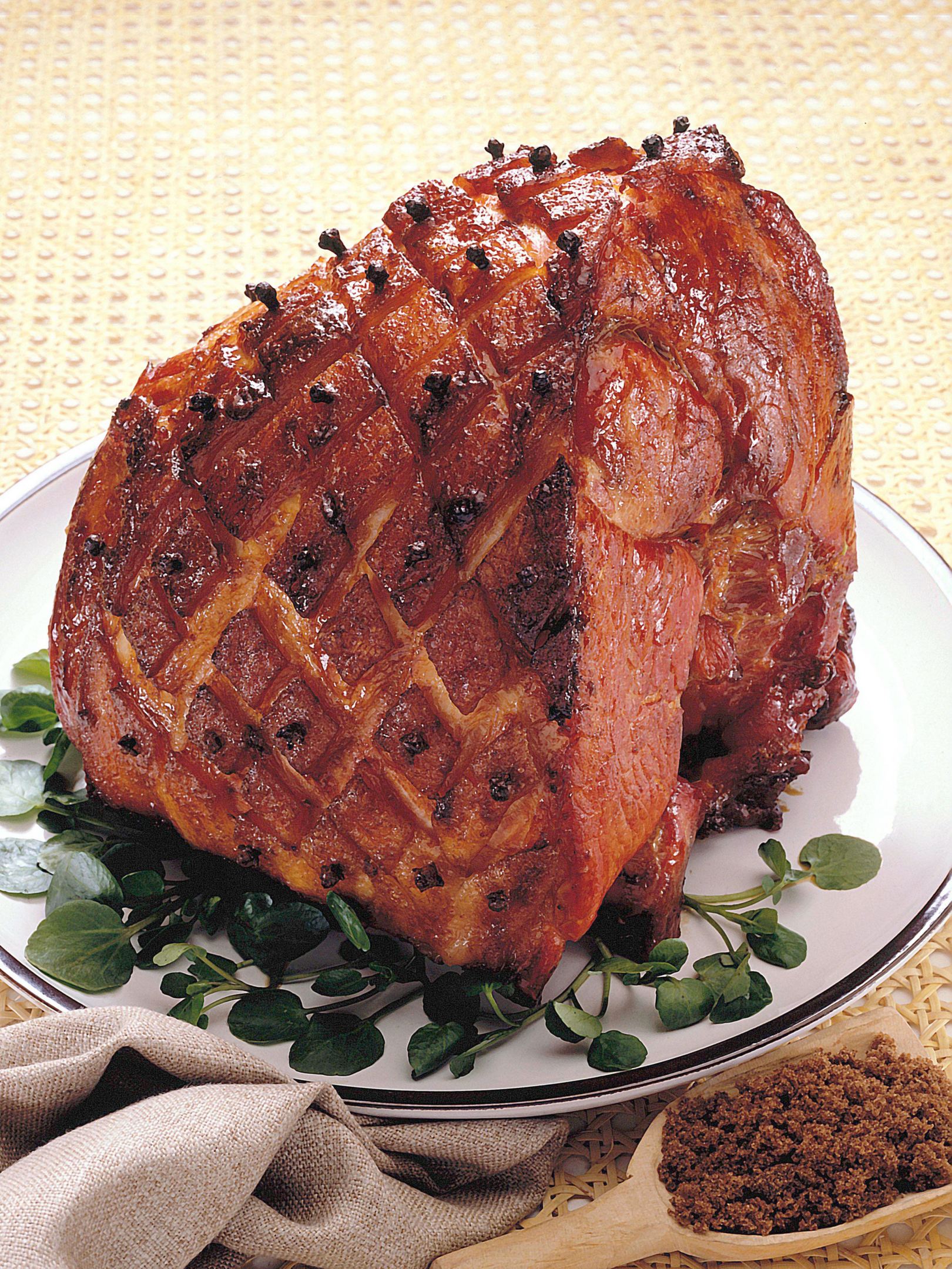 What Size Ham for an Easter Dinner? | ehow