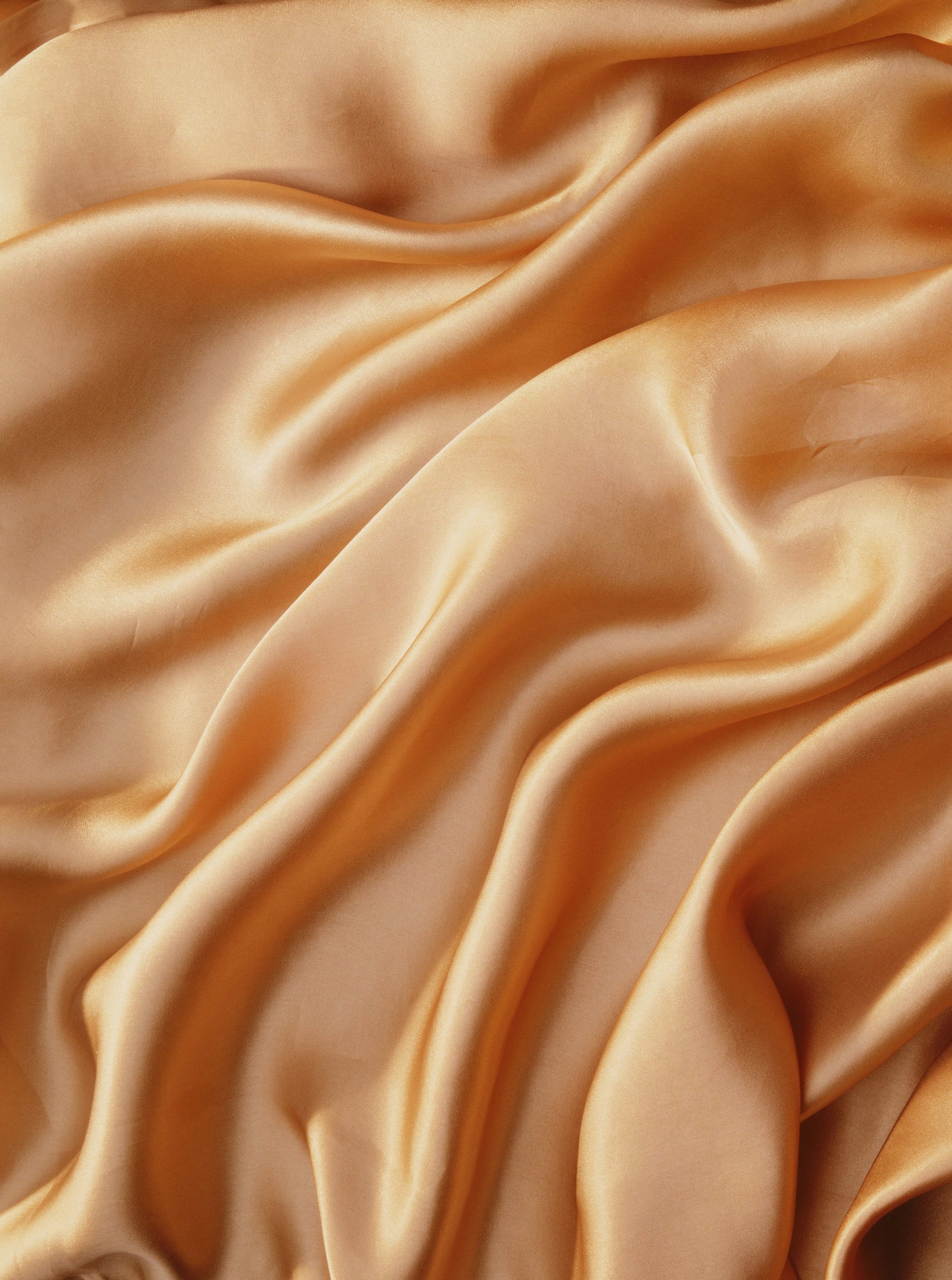 how to keep a silk dress from wrinkling How to stop wrinkles in silk dress : r/sewing