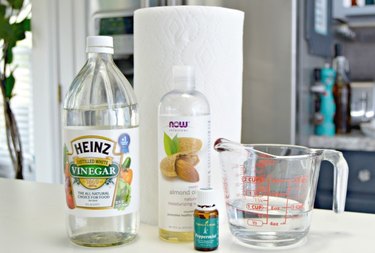 homemade car interior cleaning wipes - ingredients