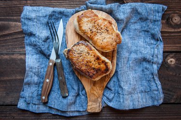 Pan Seared Pork Chops Recipe