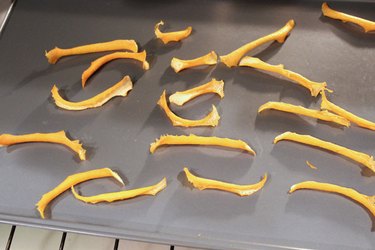 curled peels