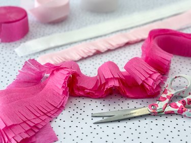 cut fringe on crepe paper strips
