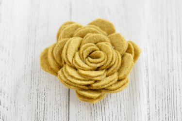 Completed yellow DIY felt succulent plant