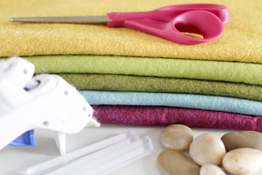 Materials needed for felt succulent plants