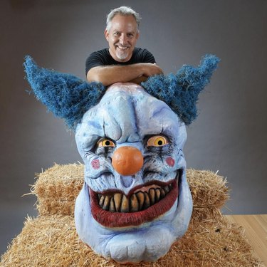Jon Neill — Pumpkin Carving