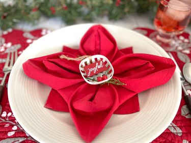 Finished poinsettia napkin