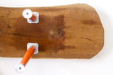 attach table legs