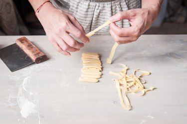 How to Make Homemade Pasta Without a Machine