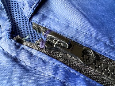 fixed zipper stop