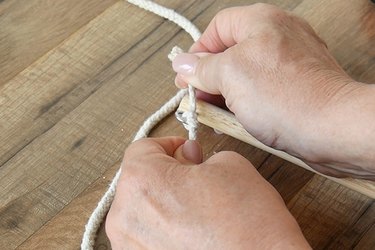 tie through screw eye