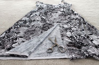 cut slit