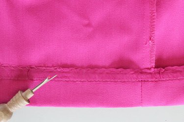 remove hem stitching