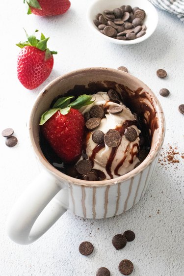 Finished single-serving brownie in a mug