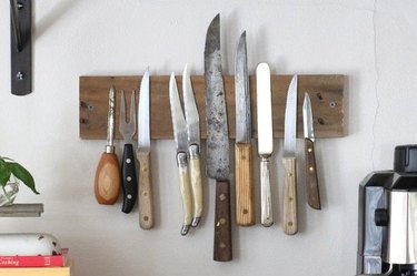 knife display