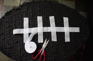 making laces with streamers