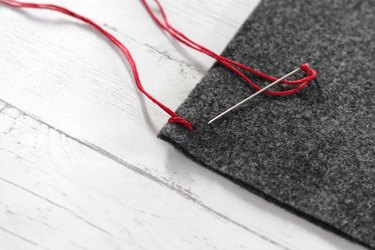 pull thread tight