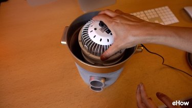 Assembling DIY Mini USB Desktop Air Conditioner