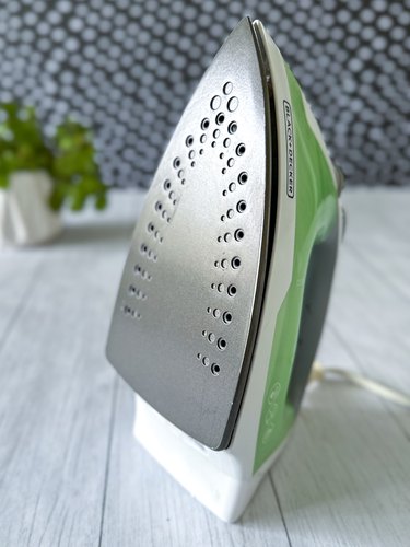 Clean iron