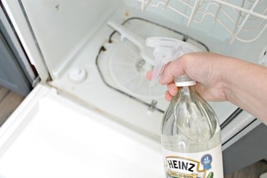 How to Clean Inside of a Dishwasher