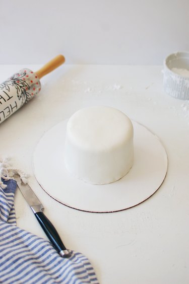 fondant cake