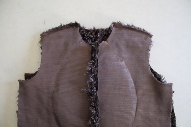 Do not yet sew together the side seam.