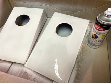 paint boxes white