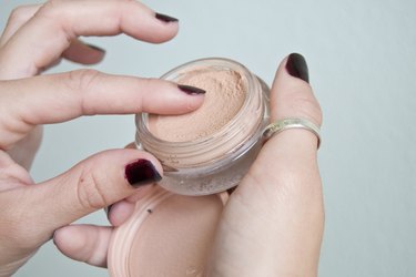 a tub of matte concealer