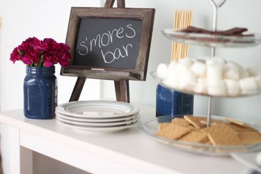 S'mores bar