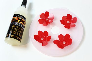 glue flowers