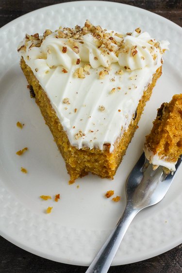 Pumpkin cake on a serving plate.