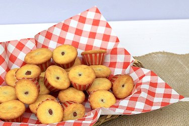 mini corndog muffins
