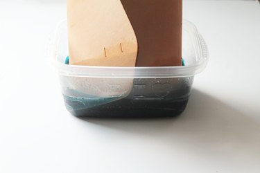 Dip-Dyeing Leather