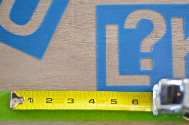 Measuring the distance between stencil letters