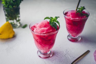 Hibiscus lemonade