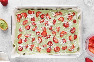 Matcha yogurt bark with strawberries and coconut