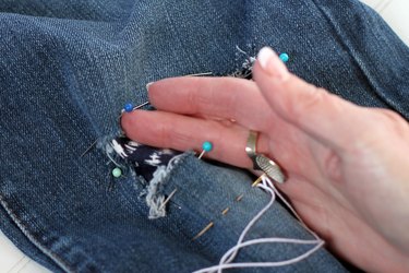 push needle with thimble
