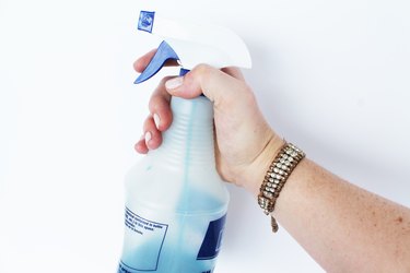 dye in spray bottles