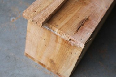 Adding top to window box