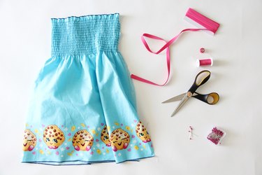 materials needed to make a sundress