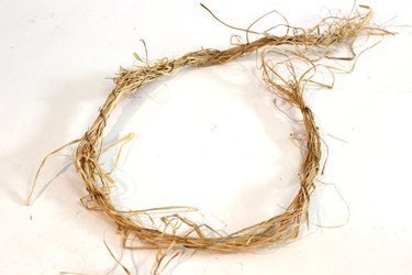 raffia hank