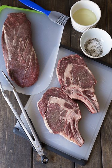 How to Grill Absolutely Perfect Steaks Using Your Gas Barbeque | eHow