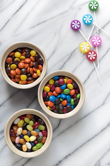 Set Up a Cupcake Bar With These Sweet Ideas | eHow