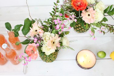Make a pineapple into a flower vase