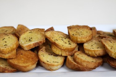 homemade bagel chips