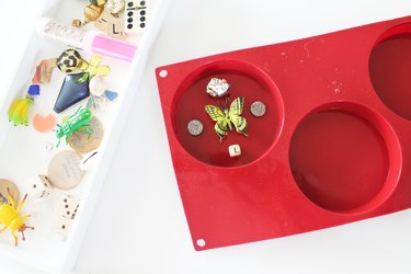 items to put in resin