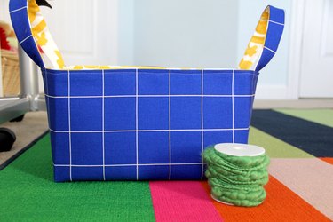 Reversible fabric basket DIY
