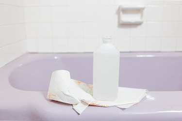 retro bathtub